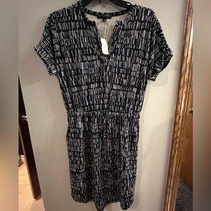 Banana Republic dress, new with tags. Black, white and blue pattern. Size XS.